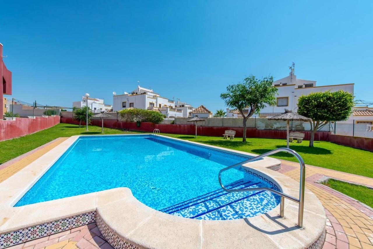 He Dream Hills Lägenhet Dehesa de Campoamor  Exteriör bild